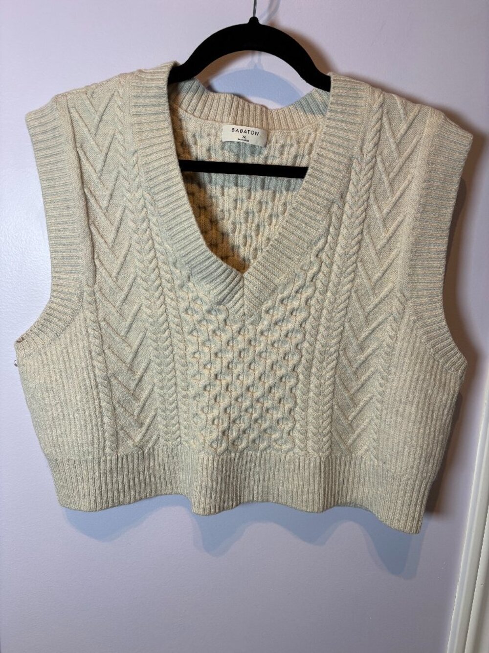 Babaton Aritzia Merino Wool Crop Knit Vest Size XL